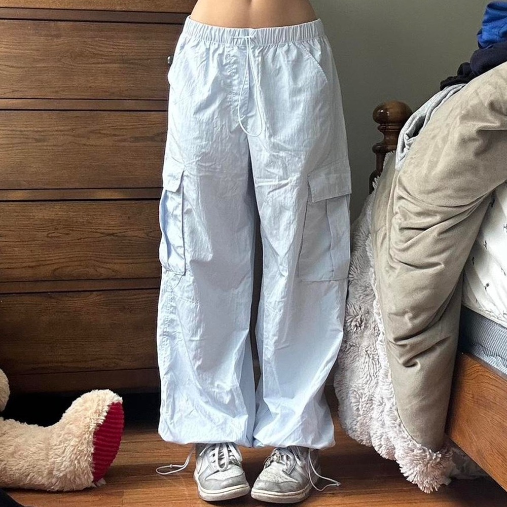 OFFLINE By Aerie Chill Moves
Cargo Pant light blue